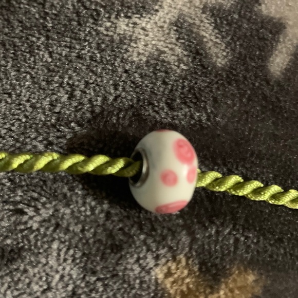 Charms - Picture 4 of 5